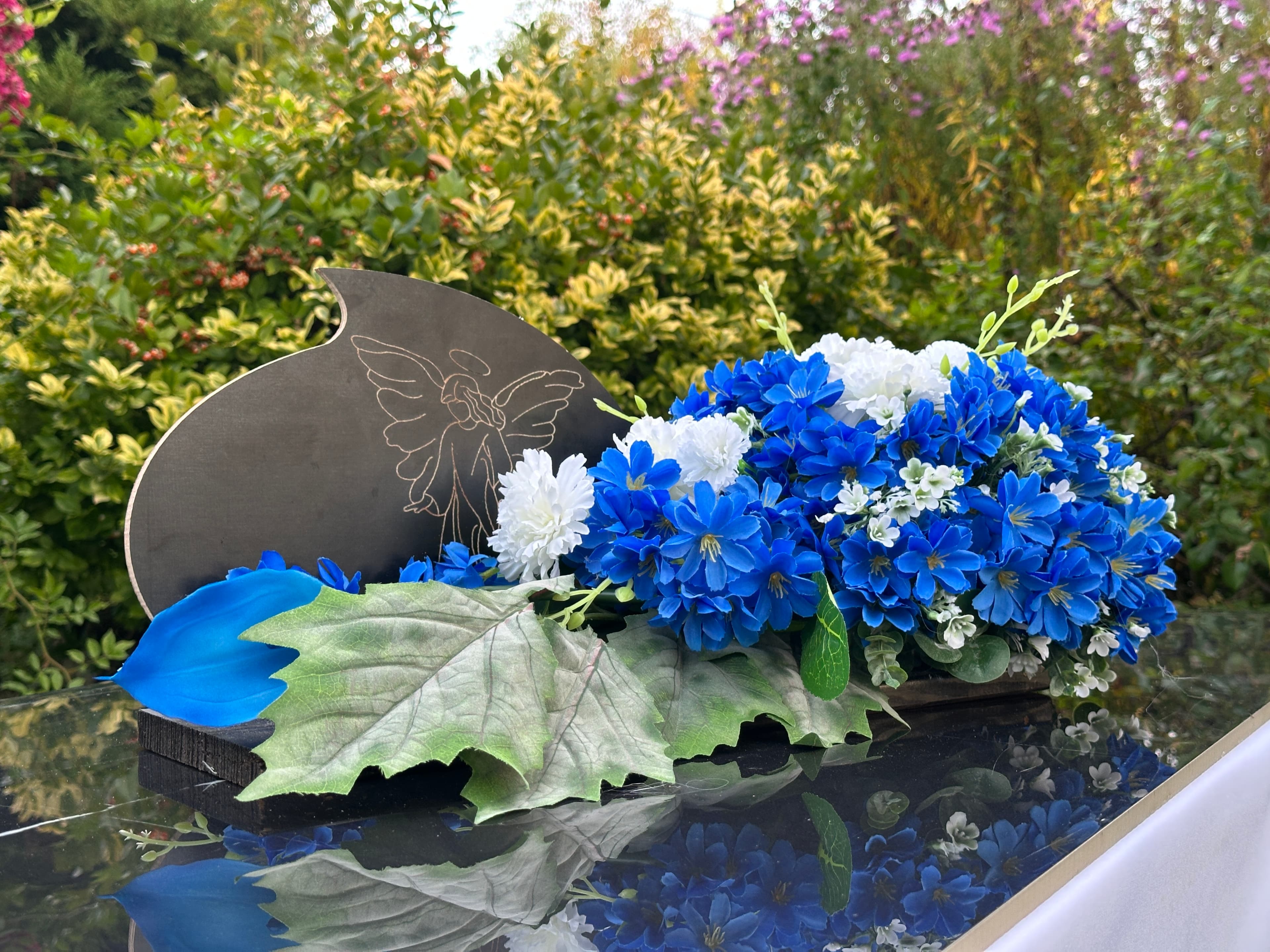 Błękit na podstawce