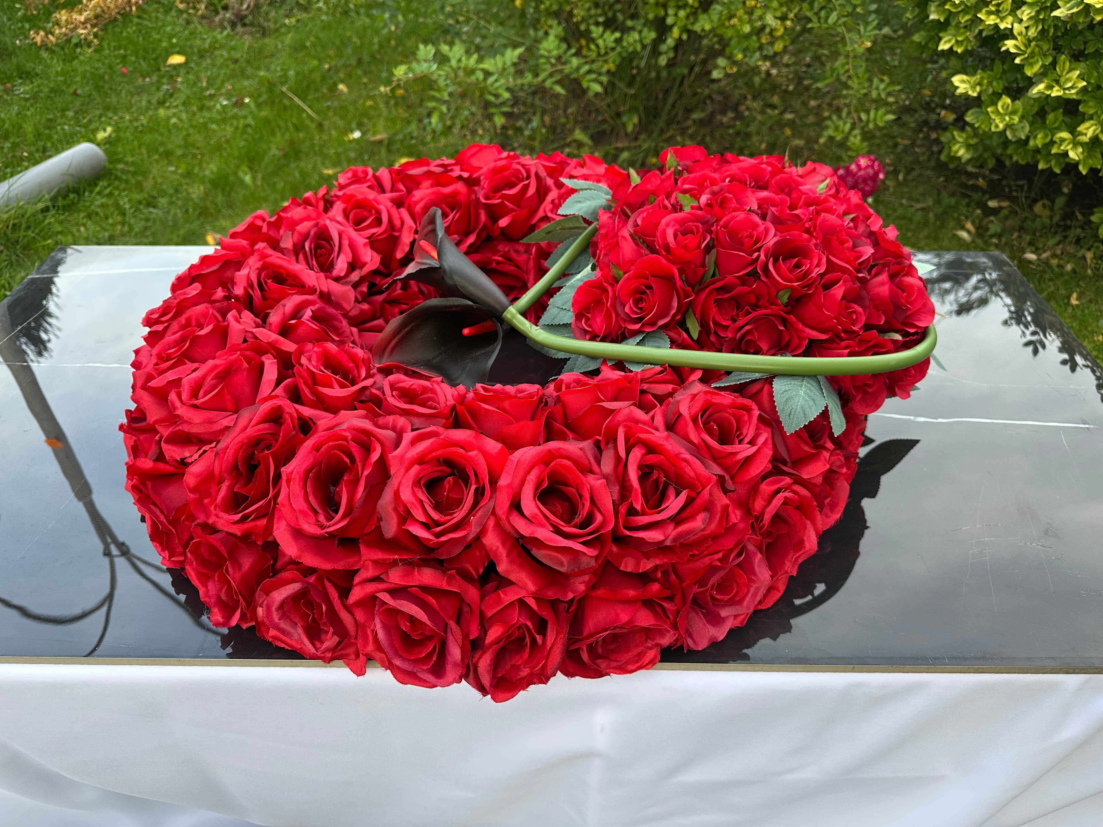 Wieniec czerwona róża